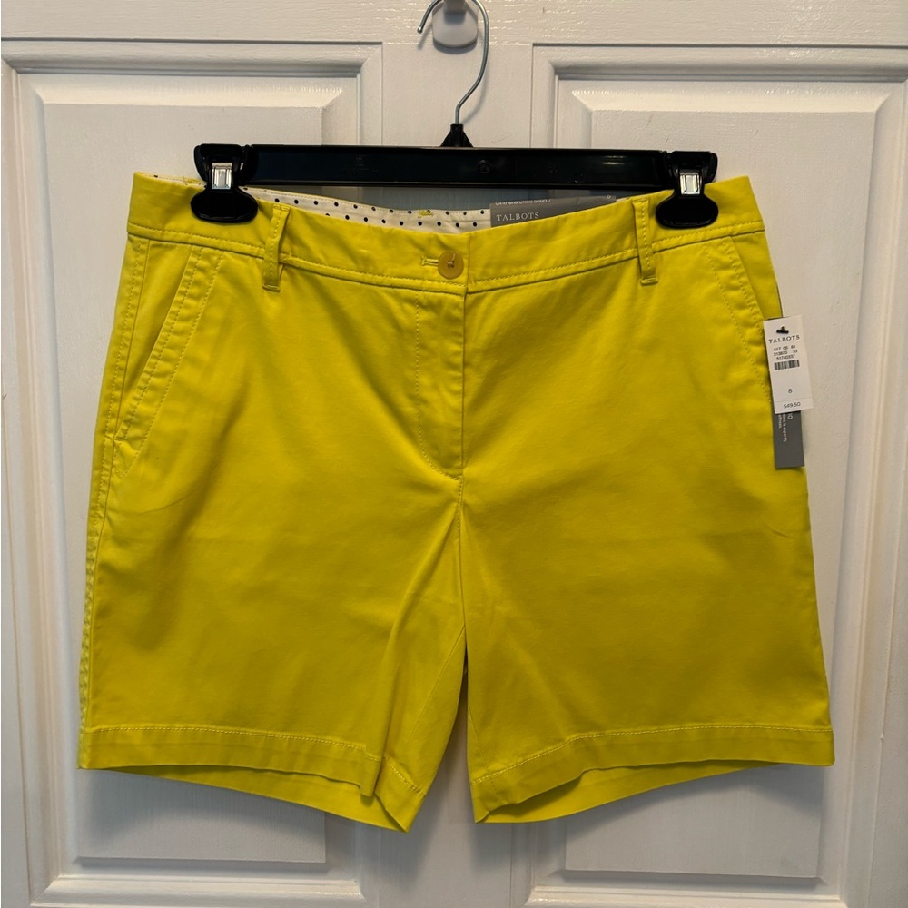 NWT Women’s Talbots Girlfriend  Chino Shorts size 8